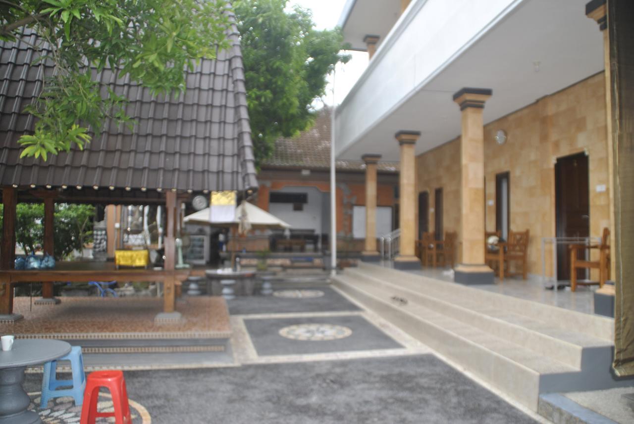 Budidin Homestay Canggu  Luaran gambar