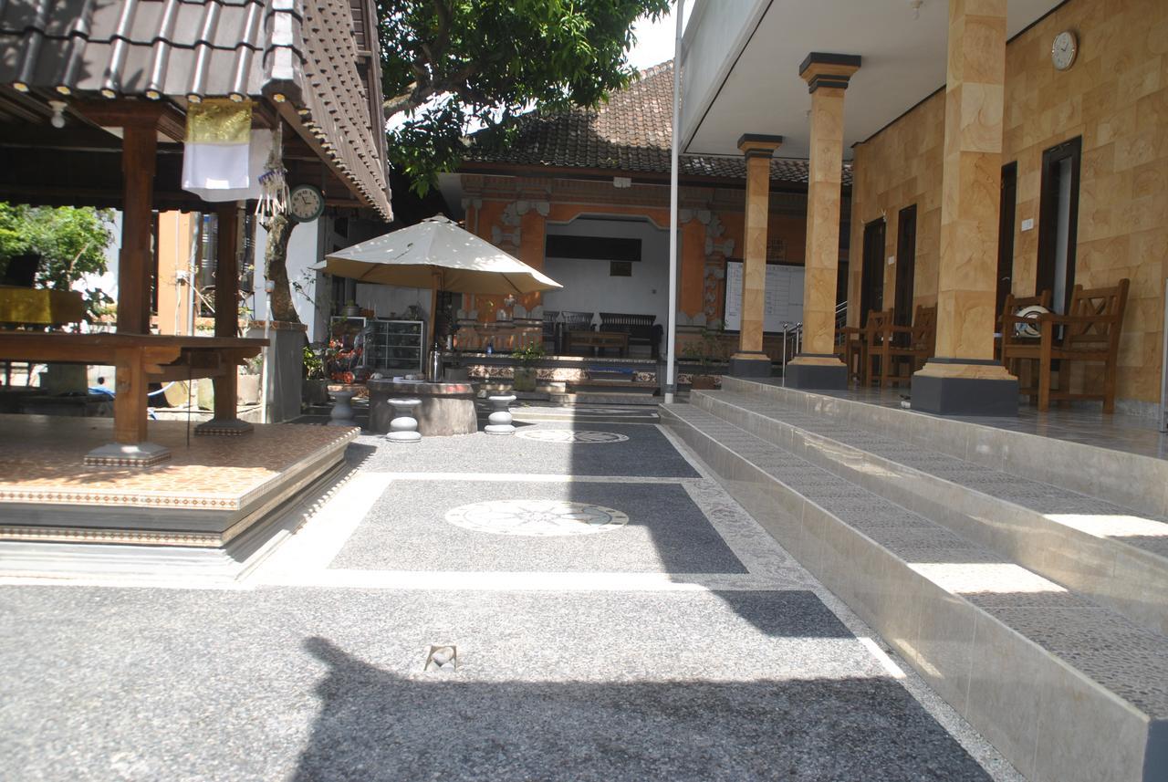 Budidin Homestay Canggu  Luaran gambar